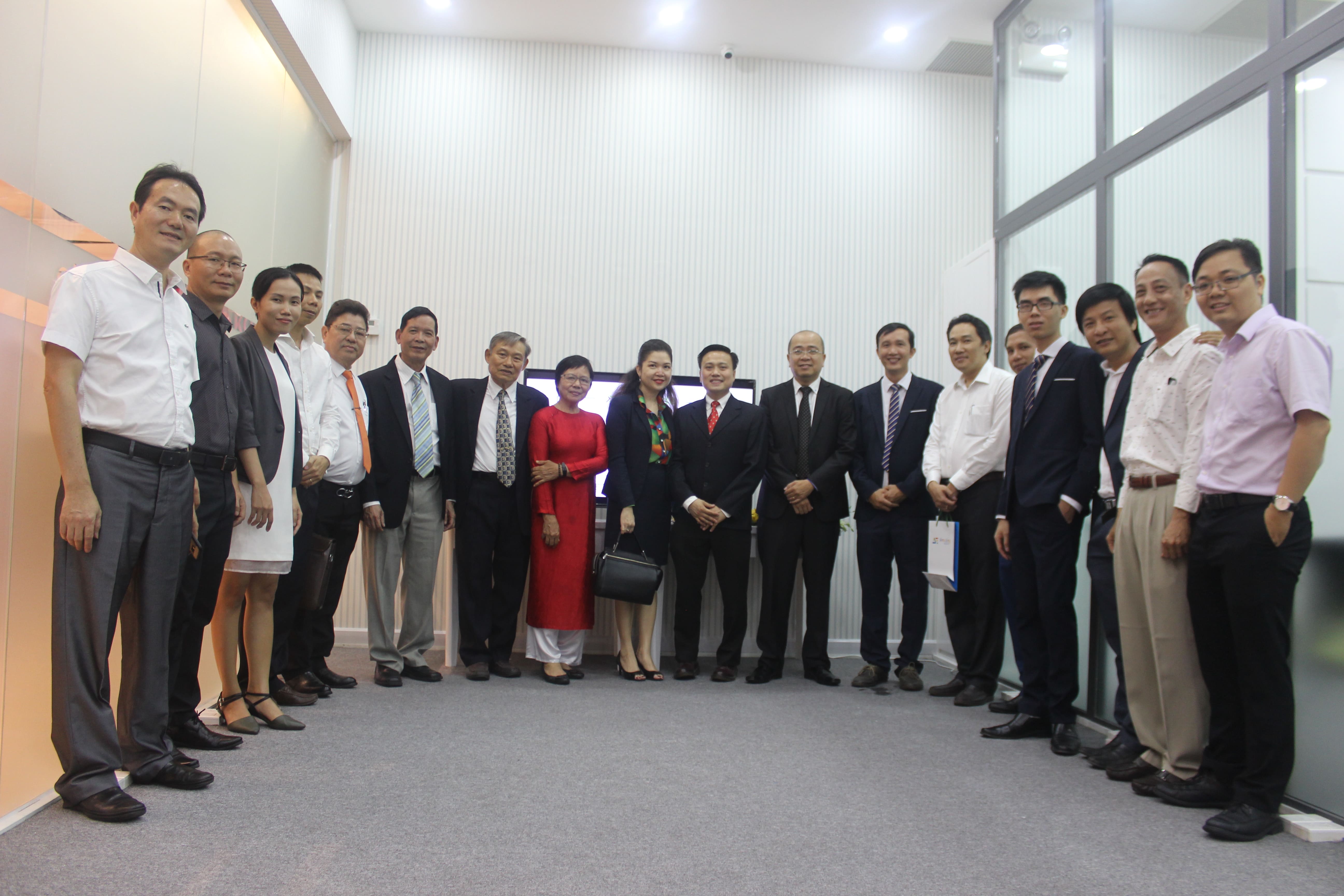 Goamazing founding team — early days